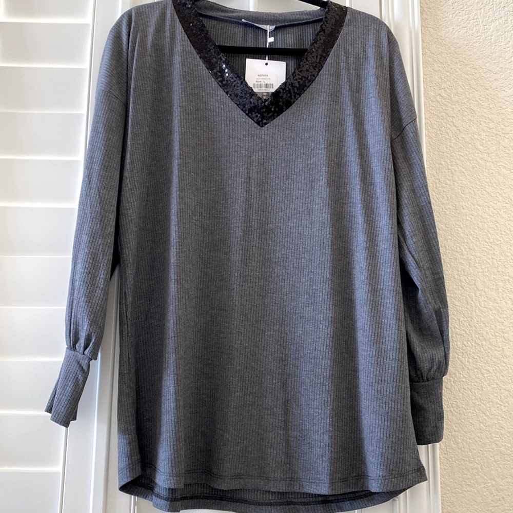 Milan Kiss | Tunic Top